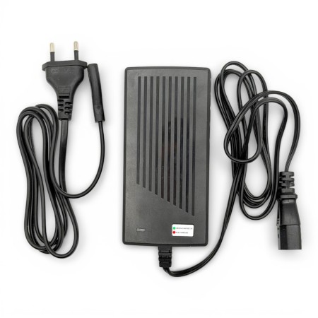 Cargador 48V 1.5Ah Conector IEC320 C-13