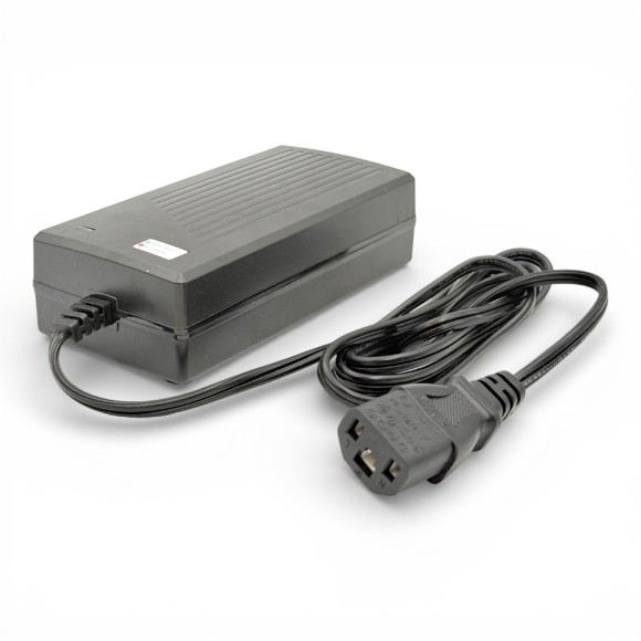 Cargador 48V 1.5Ah Conector IEC320 C-13