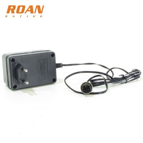 Cargador bateria hembra 12V-0.8ah - Roanracing.com