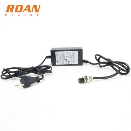 Cargador batería hembra 36V-1.5Ah - Roanracing.com