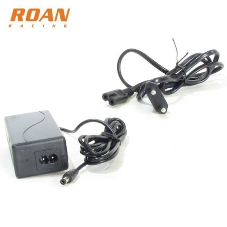 Cargador bateria hembra 24V-1.5Ah - Roanracing.com