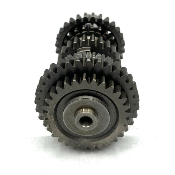 Eje segundario caja cambio 250 ZS - 1